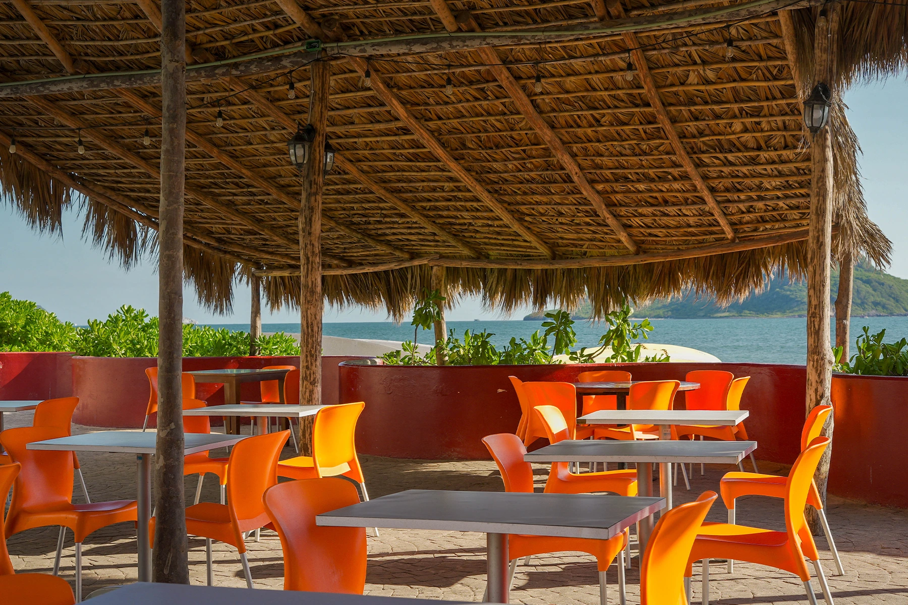 Palapas con vista al mar de Hotel Sunset Palace